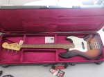 28 - Fender American Special Jazz Bass & Gator GPE-BASS-TSA case.JPG